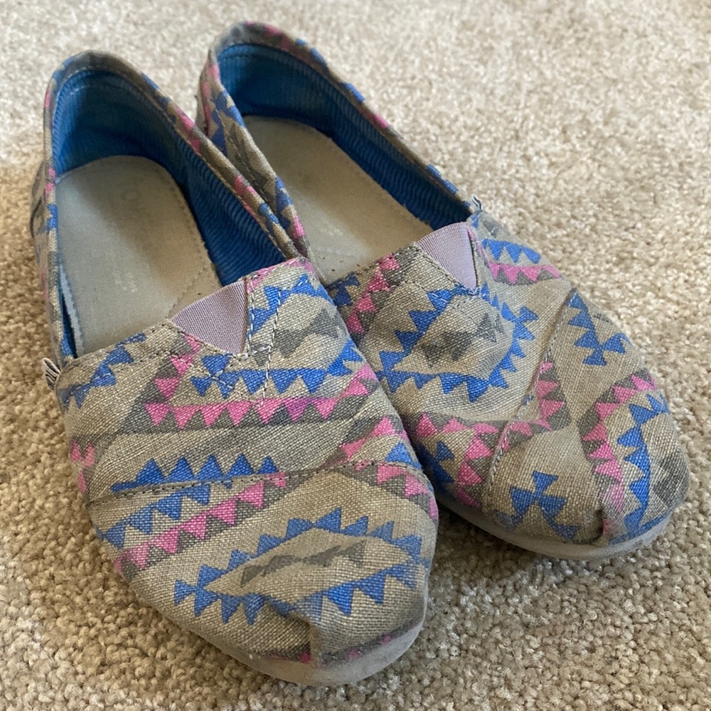 TOMS Aztec printed canvas flat